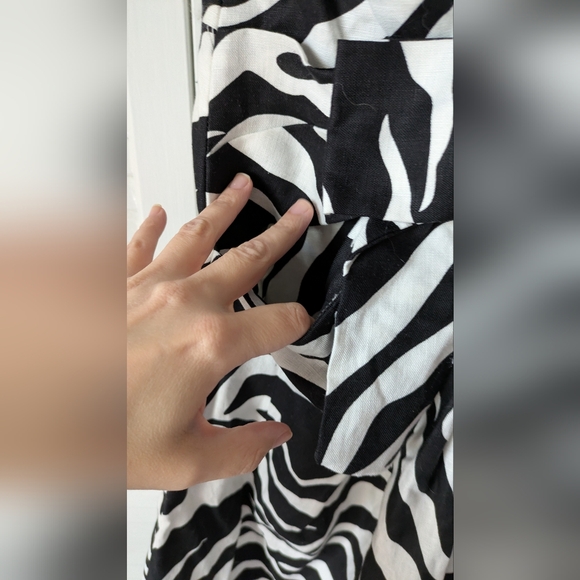 Kate Spade Women's Jillian Zebra Print Sleeveless Linen Bow Dress - Picture 3 of 6